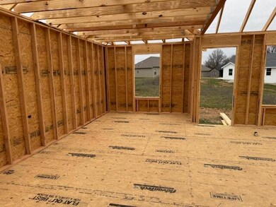 657 W Pinewood St, Nixa, MO 65714 - photo 3