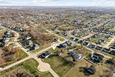 1722 Gardner Dr NW, Cedar Rapids, IA 52405 - photo 7