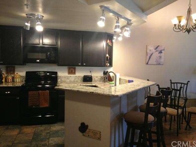Upgraded Kitchen and Breakfast Bar