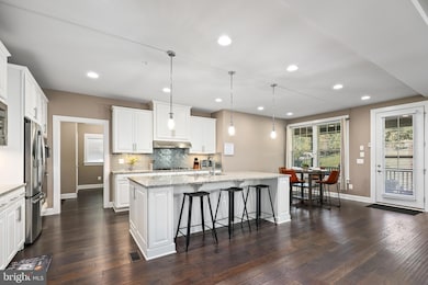 17479 Spring Cress Dr, Dumfries, VA 22026 - photo 7