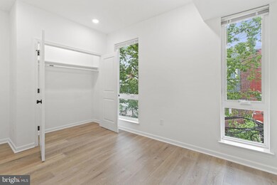 5225 Walnut St unit 5, Philadelphia, PA 19139 - photo 4