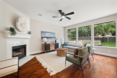 11804 Watercrest Ct, Austin, TX 78738 - photo 4