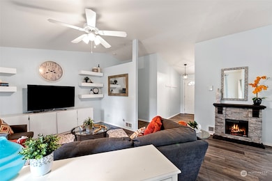 22304 Autumnwood Ct SE, Yelm, WA 98597 - photo 6