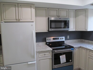 3212 Gleneagles Dr, Silver Spring, MD 20906 - photo 4