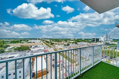 Hollywood Station unit 1007, Hollywood, FL 33020 - photo 3