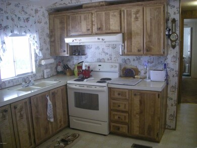 4-Kitchen-1