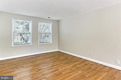 2943 S Dinwiddie St unit B1, Arlington, VA 22206 - photo 7