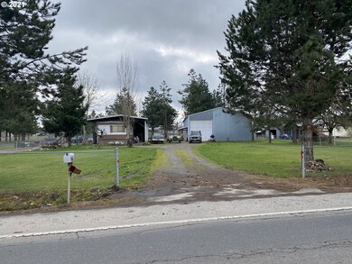 1436 W Main St, Molalla, OR 97038 - photo 7