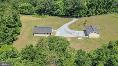 24 Squirrel Hollow Ln, Stafford, VA 22554 - photo 5