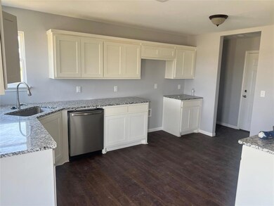 310 Simpson Dr, Sherman, TX 75092 - photo 7