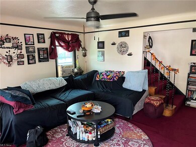 19802 Kildeer Ave, Cleveland, OH 44119 - photo 2