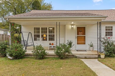 9842 Walnut St, Soddy Daisy, TN 37379 - photo 3