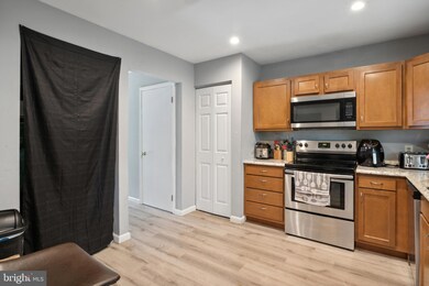 15606 Emery Ct, Bowie, MD 20716 - photo 7