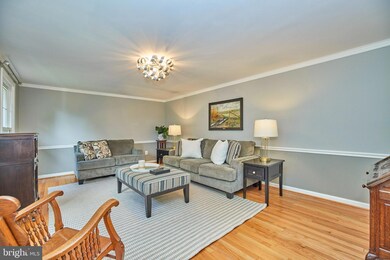 6121 Pond Spice Ln, Burke, VA 22015 - photo 6