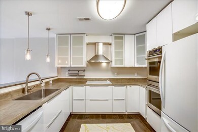 3764A Madison Ln, Falls Church, VA 22041 - photo 6