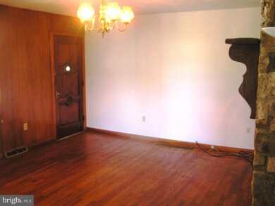 572 Marple Rd, Winchester, VA 22603 - photo 7