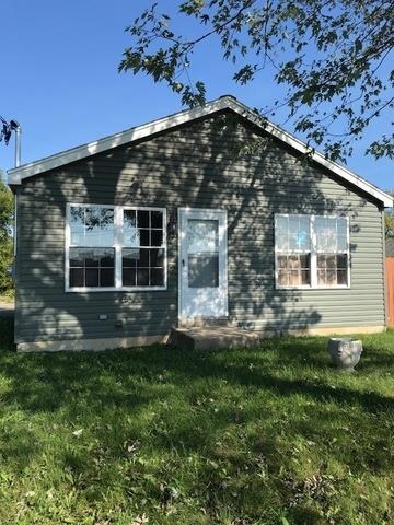 35289 N Green Bay Rd, Waukegan, IL 60085 - photo 2