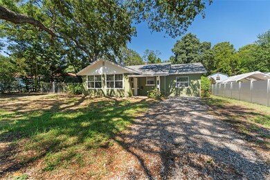 4939 Woodland Dr, Saint Petersburg, FL 33708 - photo 3