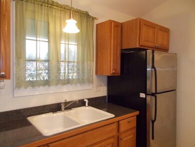 Upgraded kitchen with stainless...