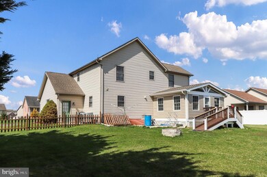 332 Martina Dr, Chambersburg, PA 17201 - photo 3