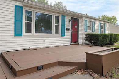 7021 Garnett St, Shawnee, KS 66203 - photo 3