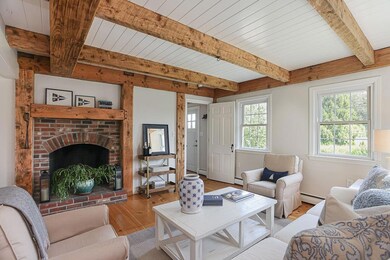 81 Ashurst Ave, Middletown, RI 02842 - photo 4