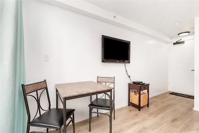 2450 Prince Edward St unit 506A, Honolulu, HI 96815 - photo 7