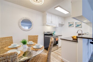 5500 Ackerfield Ave unit 307, Long Beach, CA 90805 - photo 6