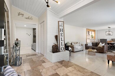 8162 Parkridge Cir S, Jacksonville, FL 32211 - photo 6