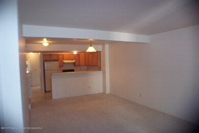 Living/dining area