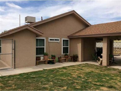 14048 Lago Seco Dr, Horizon City, TX 79928 - photo 2