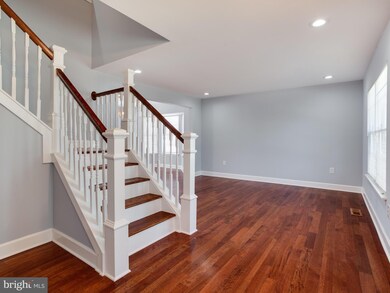 710 Carlough St, Hyattsville, MD 20785 - photo 7