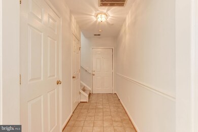 11205 Edson Park Place unit 46, Rockville, MD 20852 - photo 6