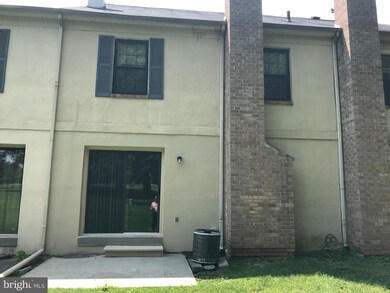 1915 Yorktown N, Norristown, PA 19403 - photo 2