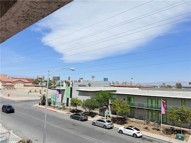 Strip View