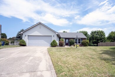 9950 Glenburr Ct, Fishers, IN 46038 - photo 2