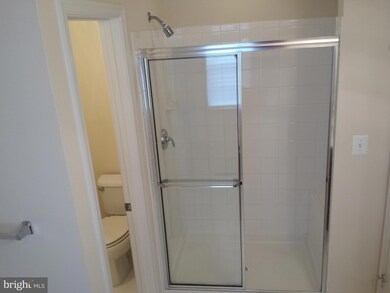 557 Bolin Terrace, Upper Marlboro, MD 20774 - photo 7