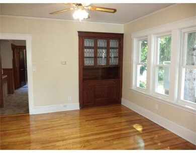 17 Princeton St unit 2, Worcester, MA 01610 - photo 4