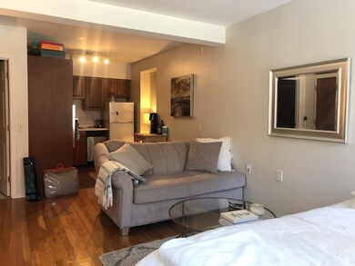 7 Henchman St unit 202, Boston, MA 02113 - photo 5