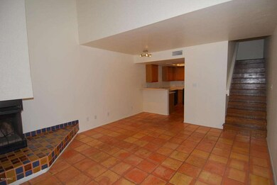 GrtRoom2Kitche