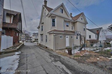 1613 Linden St, Scranton, PA 18510 - photo 2