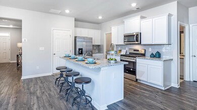Large Kitchen Isle