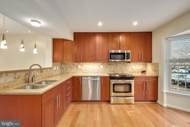 3734 Angelton Ct, Burtonsville, MD 20866 - photo 6