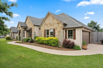 200 Oakwood Creek Ct, Weatherford, TX 76088 - photo 3