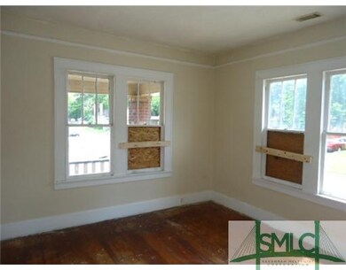 1131 E 38th St, Savannah, GA 31404 - photo 6