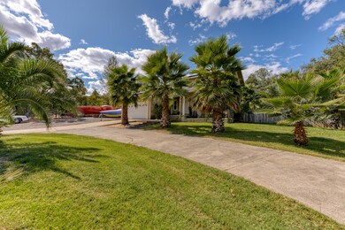 front of home circular driveway