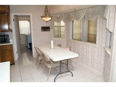 10701 Adauto Ct, El Paso, TX 79935 - photo 5