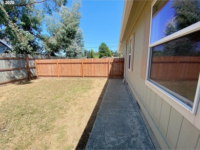 1312 Maryland Ave, Myrtle Point, OR 97458 - photo 7