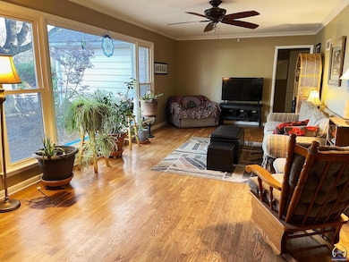 1129 SW Prairie Rd, Topeka, KS 66604 - photo 5