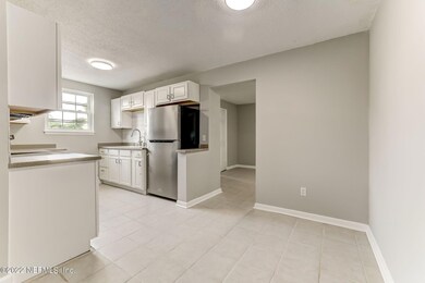 2605 Sandusky Ave E, Jacksonville, FL 32216 - photo 7